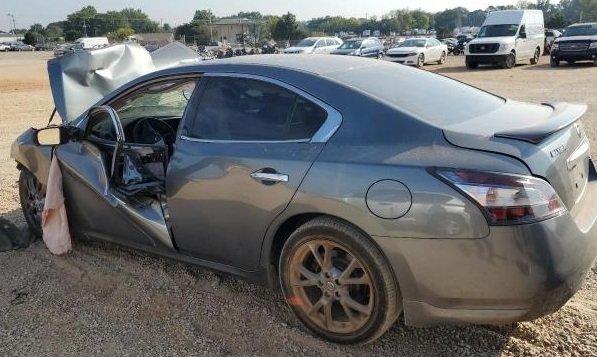 2014 NISSAN MAXIMA S – 1N4AA5APXEC478383