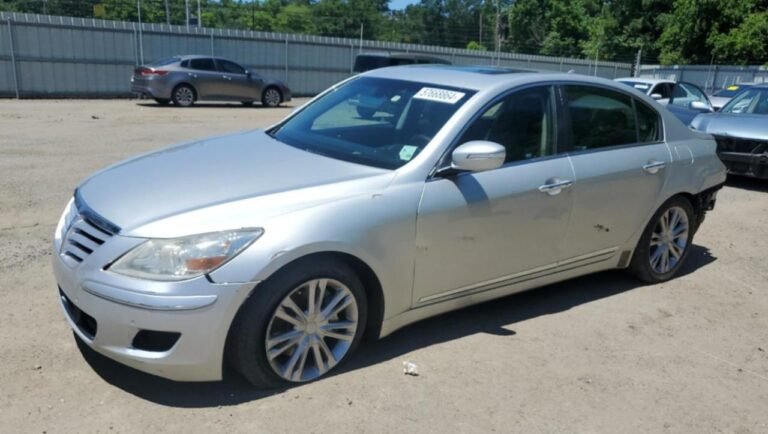 2011 HYUNDAI GENESIS