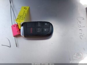 2013 CHRYSLER 300 – 2C3CCAAG6DH589339