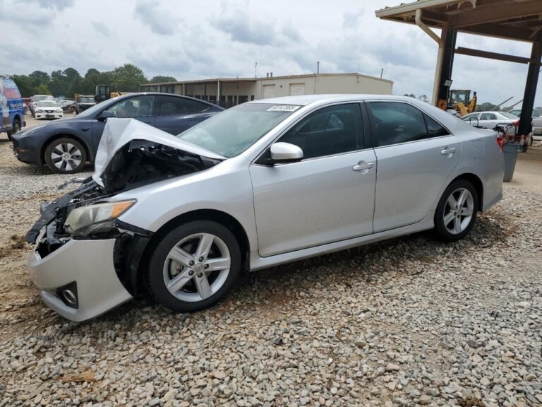 2012 TOYOTA CAMRY