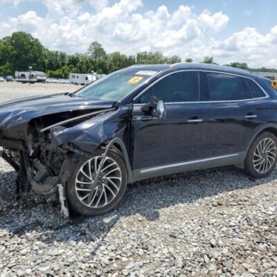 2020 LINCOLN Nautilus – 2LMPJ6K93LBL01875